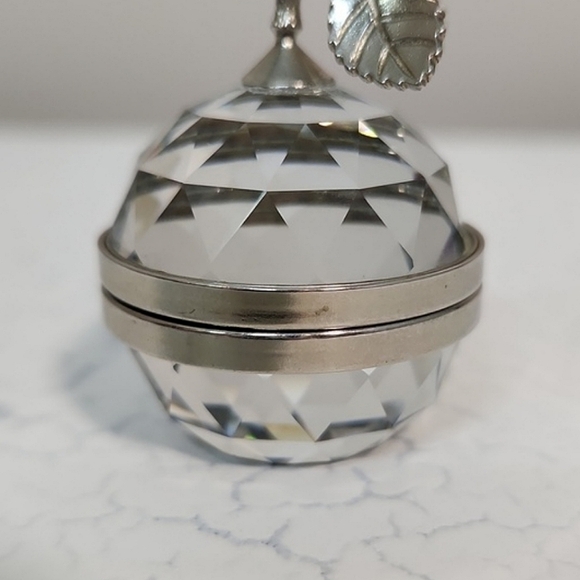 Vintage Swarovski 1980's Crystal Apple Photo Stand | Signed | Retired ~ EUC - Picture 10 of 11